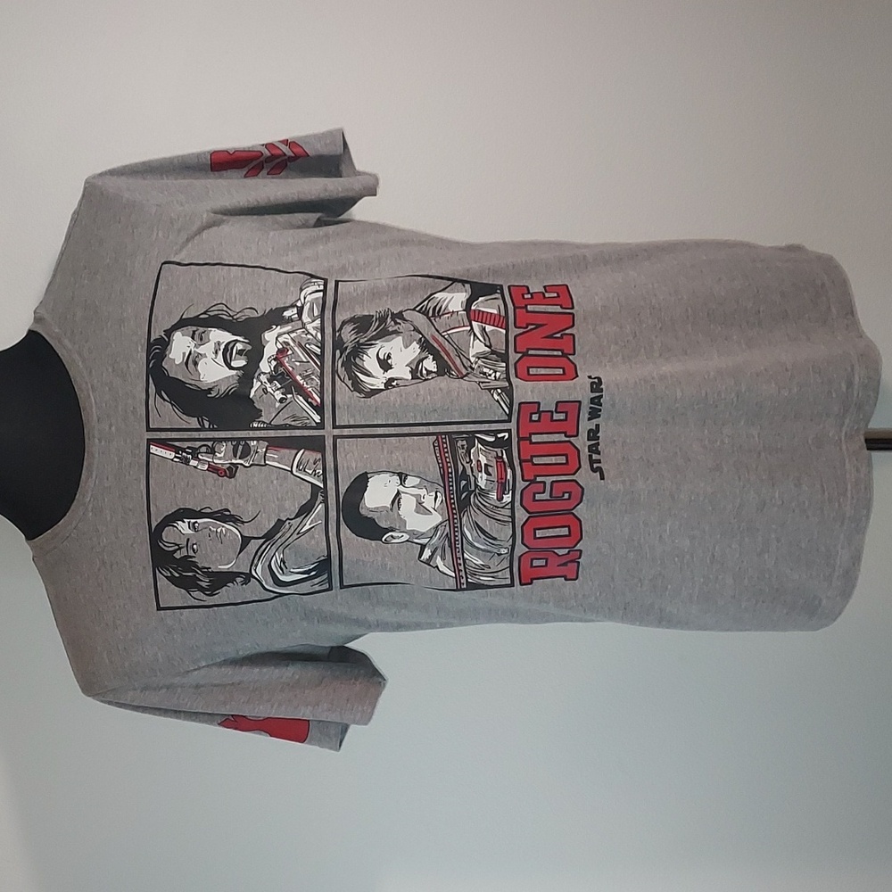 Star Wars Rogue One Jyn Baze Chirrut Cassian Gray Red S/S Graphic Tee Size Large